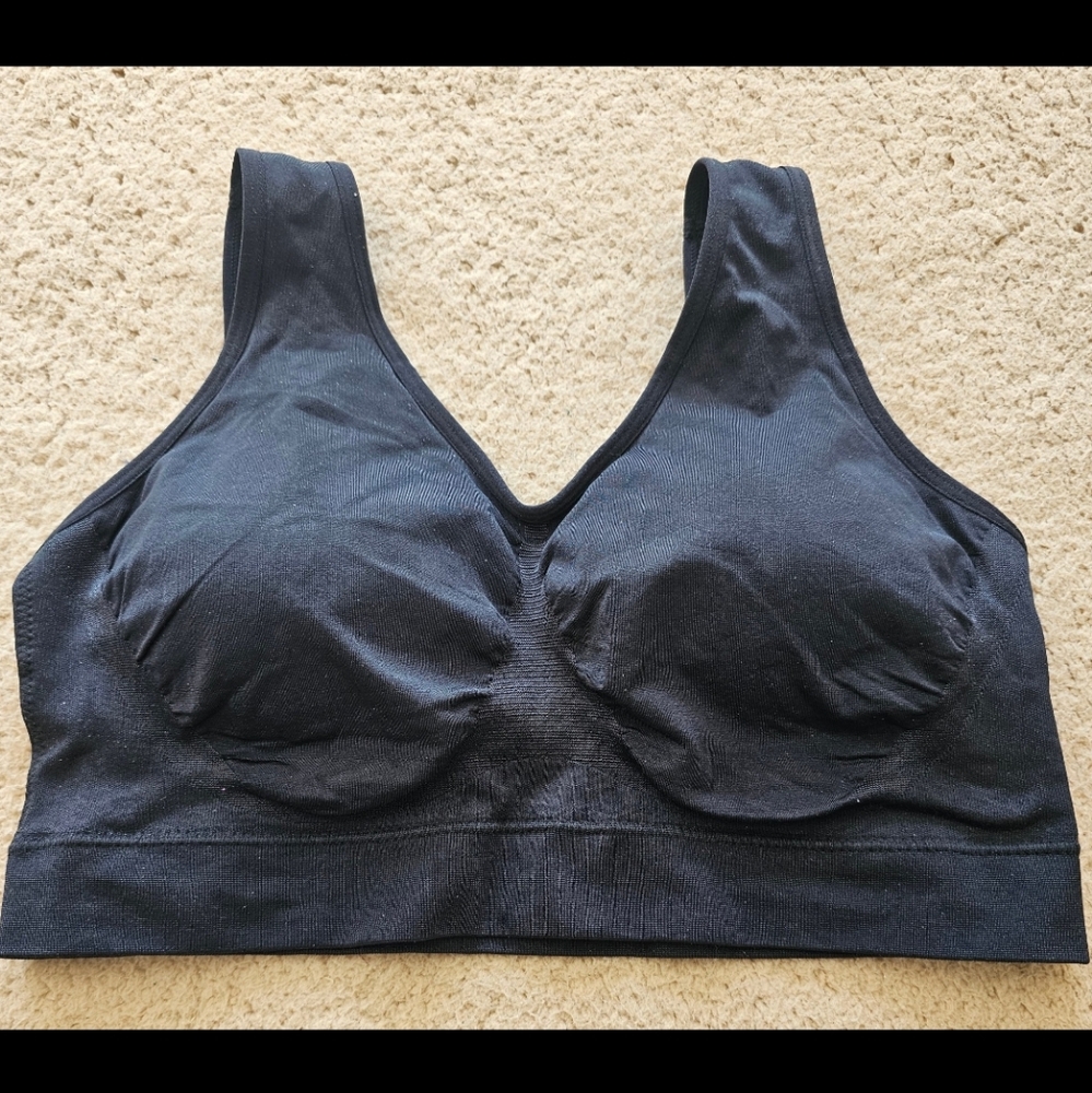 Seamless Black Comfort Bra